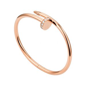 Nagelarmband Mannen vrouwen zilveren roségouden armband Designer Armbanden Luxe armband voor heren en vrouwen feest huwelijkscadeau sieraden armbanden diamanten gouden armband