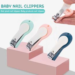 Couverture de protection de soins des ongles Baby Nail Clip en acier inoxydable Anti pincage Clip de nail Produits pour bébé