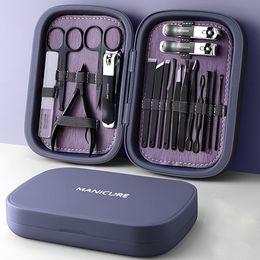 Nagelknipper Hoge kwaliteit 18 IN 1 Professionele roestvrijstalen tondeuse Travel Grooming Kit Manicure Pedicure Set Personal Care Tools 230803