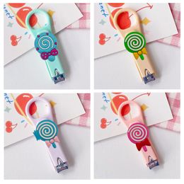 Nail Elippers Lollipop Cartoon en acier inoxydable mignon pour les femmes Portables Sense