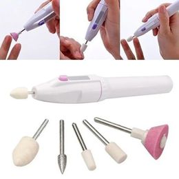 Nail Manucure Set 5 en 1 professionnel MINI Kit de perceuse électrique Pédicure Meulage Polissage Art Ponçage Fichier Stylo Outils Machine 231017