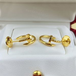 Pendientes de uñas para mujer diseñador Chapado en oro 18K T0P calidad más alta calidad de contador moda lujo estilo clásico regalos premium con caja 006