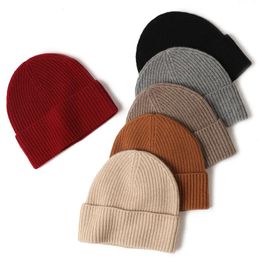 Naizaiga 100 Cashmere Cashmere tricoté chapeau sans avant-toits pour les amoureux Boy Girl Sn751 231221