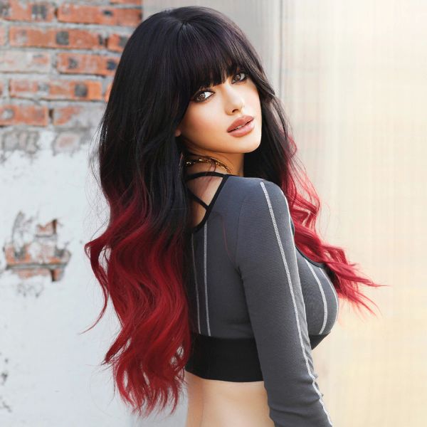NAMM Long Wavy Ombre Black to Red Wig For Women Daily Cosplay Party Synthetic Lavender Hair Wig avec des franges moelleuses résistantes à la chaleur