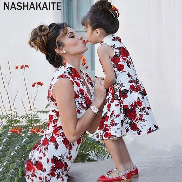 NASHAKAITE Vestido de mamá e hija Mini vestido delgado con estampado sin mangas para mamá Niños Vestido de verano con cremallera Vestido de verano para mamá y yo LJ201112