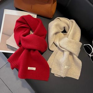 Écharpe en laine de mouton 100% naturelle pour femme, foulard à la mode, doux et solide, Petite écharpe en tricot, épaisse et chaude, Bandana de marque, hiver, 240108