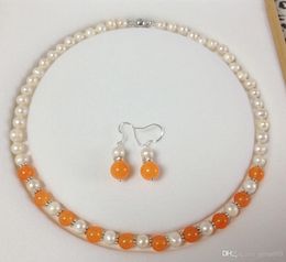 Natuurlijke 7-8mm White Pearl / Tibet Silver / Orange Jade Necklace Oorbellen Set