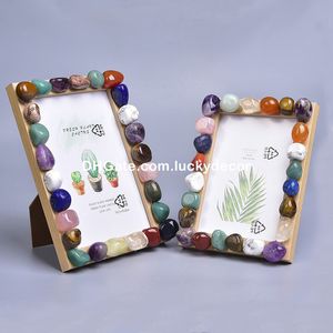 Natuurlijke 7 Chakra steen yoga fotolijst handgemaakte onregelmatige tuimelde regenboogkwarts edelsteen fotolijst meditatie altaar kristal housewarming cadeau woondecoratie