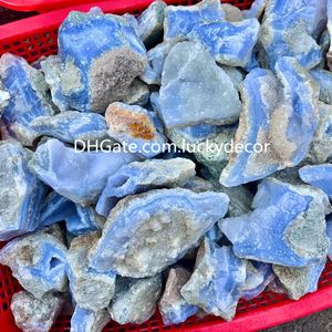 Calcédoine bleue naturelle Druzy Cluster spécimen de cristal cadeaux Irreuglar brut brut naturel bleu dentelle agate géode pierres apaisantes guérison roches minérales pour l'anxiété