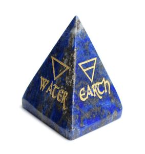 Natuurlijke chakra Lapis Lazuli gesneden kristal helende piramide gegraveerd Reiki 4 elementair van aarde water lucht vuur met een zakje6059970