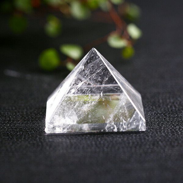 Figurine de pyramide de cristal de Quartz clair naturel autel spécimen de Reiki de guérison