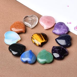 Cristal natural Cuarzo Piedra Adorno de joyería Piedras preciosas Corazón Mineral Curación Reiki Colgante Collar DIY Decoración del hogar Artesanía Regalo 28 mm