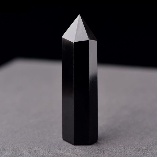 Tour de cristal naturel Arts Chakra minéral Baguettes de guérison Point d'obsidienne Pierre d'énergie Reiki Baguette magique Quarze noire à six faces polie grossièrement