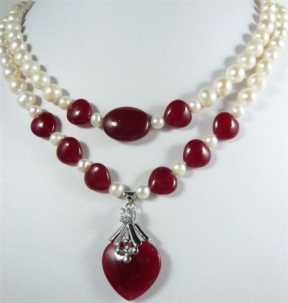 Collier de perles d'eau douce naturelles authentiques de 7 à 8 mm pendentif en jaspe en forme de coeur rouge