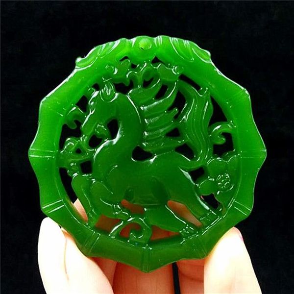 Collier de jade vert naturel pendentif corde amulette porte-bonheur pierres précieuses cheval Fine Statue pendentif Collection ornements d'été pierre naturelle212Z