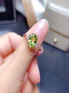 Natuurlijke groene peridot Sterling Silver Ring August August BirthStone HandaMde Betrokken verklaring Bruiloftgeschenk voor vrouwen Haar cluster RI9428291
