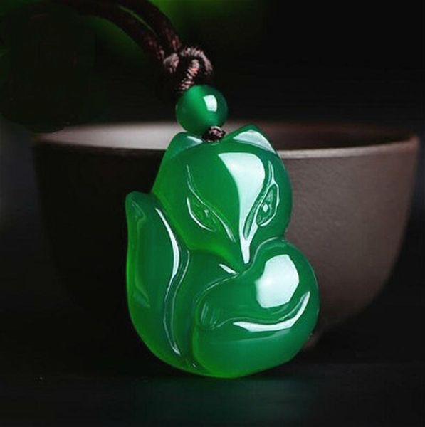 Collier pendentif en jade naturel blanc jaune rose vert renard sculpté à la main