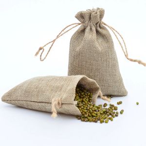 Bolsas de cordón de yute natural elegante arpillera de arpillera de arpillera de arpillera para el soporte de la bolsa de regalo de la boda para dulces de granos de café