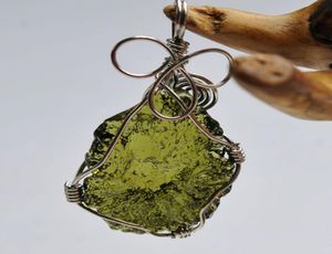 Natural Moldavite Green Crystal Energy Stone hanger voor mannen en vrouwen paar ketting fijne sieraden LJ2010163281625