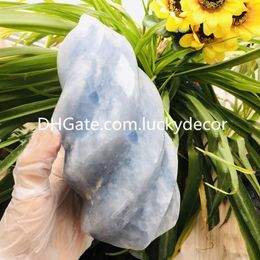 Natuurlijke gepolijste vlamkunst Madagaskar Freeform Blue Celestite Rock Crystal Fossil Torch Chakra Collection Healing Reiki Semi Precious Gemstone Standbeeld Huisdecoratie