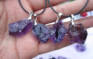 Pendentif en pierre rugueuse naturelle Amethyste Citrine Fluorite Quartz Crystal Pendant Spécime de pierre précieuse cru