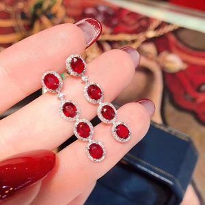 Natuurlijke Ruby Oorbel 925 Sterling Zilver Meisje Luxe Eardrop Ondersteuning Test Chinese Stijl Fijne Sieraden 240311