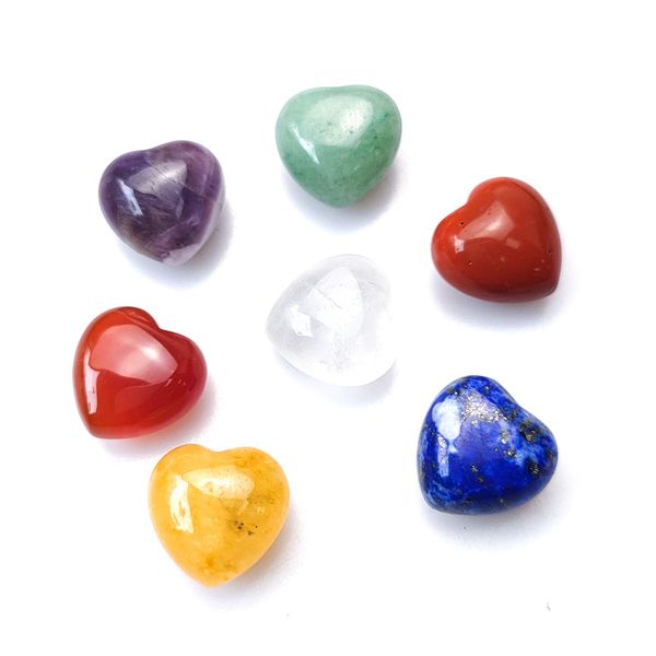 Piedra natural 10 * 15 mm corazón cristal jade Amatista Ojo de tigre 7 Chakra Piedra curativa Guías Adornos de meditación accesorio de joyería