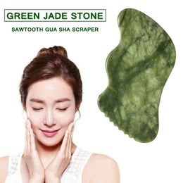 Stone Natural Gua Sha Scraper Board Massage Jade Guasha pour Chin Neck Face Soulever Remover Remover Spa Beauty Care Tool 220712