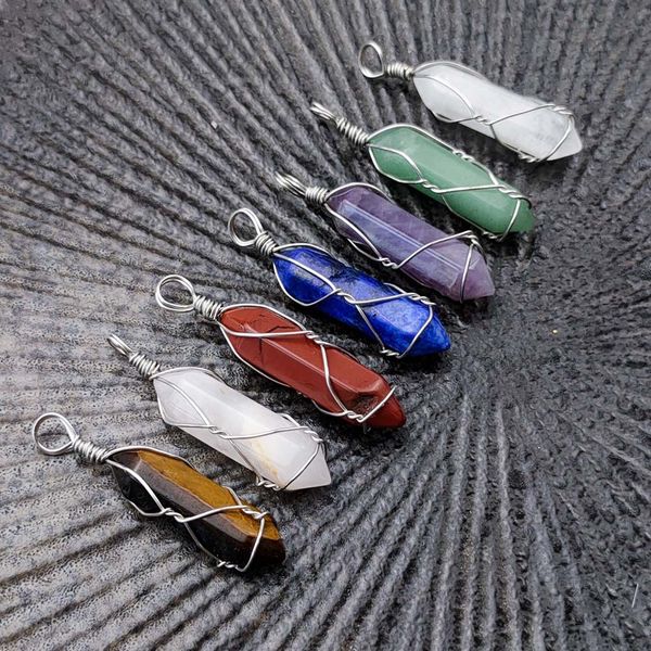 Pierre naturelle Hexagon Prism Charms Chakra Pendentifs lapis lazuli opale rose Quartz Cristal de roche Pendentifs Chakras clairs Gem Stone fit collier faisant assorti