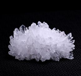 Crystal blanc de blanc Druse Quartz VUG Crystal Cluster Nunatak Décoration chakra guérison Reiki Stone Column Point Point Radiation9745801