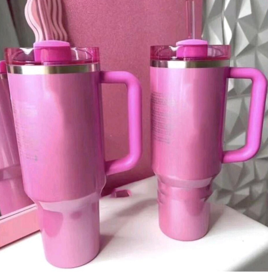 US Stock Cosmo Pink Target Red Ready to Ship Mugs Quencher Tumblers H2.0 40oz koppar med silikonhandtag Lock och halm 2nd Generation Car Mugs vattenflaskor