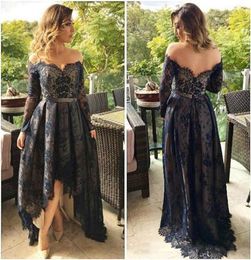 Navy Blue Lace High Low Prom Dresses lange mouwen uit schouder goedkope formele avondjurken jurken 2017 gewaden Arabisch plus maat 7468746