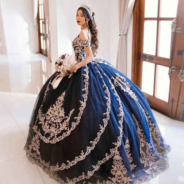 Robe de quinceanera bleu marine - robe de bal de style charro brodé pour Sweet 16 Prom