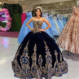 Marineblauwe quinceanera jurken lieverd halslijn sprankelende pailletten kralen Veet 2022 prom ball jurk op maat gemaakt zoet 16 verjaardagsfeestje formele slijtage