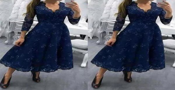 Azul marino Cuello en V Modest Longitud del té Tallas grandes Vestido para madre de la novia 34 Mangas largas Vestidos de fiesta de bodas Invitados formales de encaje6953157