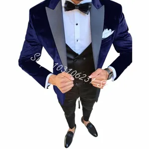 Marine Veet 3 pièces Costume pour hommes Peak Revers Slim Fit Costumes Hommes Blazer Groomsmen Tuxedos pour le dîner de mariage Costume Homme X0fx #