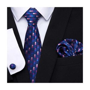 Nek Tie Set Jacquard nieuwste ontwerp Silk Feestelijk Huidige Tie zakdoek Cufflink Set Strektie Mans Plaid Geel Shirt Accessoires