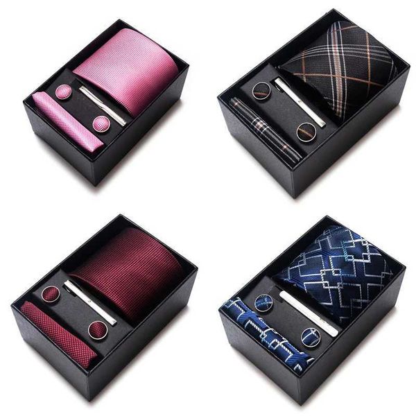 Coup Tie Set Set Couleurs Brand Wholesale Silk Tie Pocket Squares Cuffers Set Set Coldie Gift Boîte pour les accessoires de combinaison de mariage