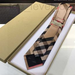 Coup de cou Designer 2024 Tie avec boîte Men Notchie Design Mens Stripes Fashion Stripes Modèle Luxurys Designers Business Cravate Neckwar GND7