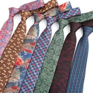 Cravates de cou Mode 7cm Mens Cravate Modèle d'impression pour homme Groom Groomsman Cravate Polyester Floral Cravat Fête de mariage 231019