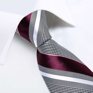 Corbatas para el cuello Corbata a rayas de moda para hombres Vino tinto Seda blanca Corbata de boda Hanky Gemelos Regalo Corbata Conjunto DiBanGu Novedad Diseño Negocio MJ7337