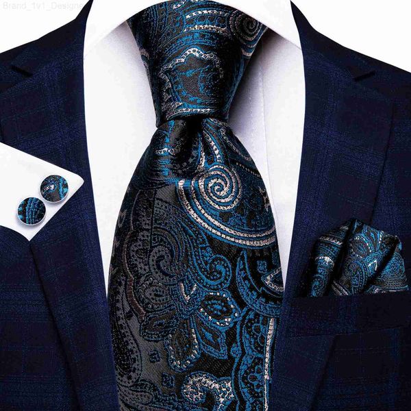 Corbatas para el cuello Hola corbata Flor azul oscuro Seda Corbata de boda Manija para hombre Gemelos Conjunto Diseñador de moda Regalo Collar para hombre Fiesta de negocios L2403
