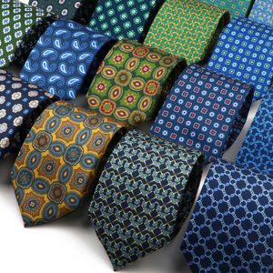 Cravates de cou de haute qualité en soie douce 51 couleurs de mode 75 cm motif géométrique cravate pour hommes mariage costume de réunion d'affaires Gravata 231216