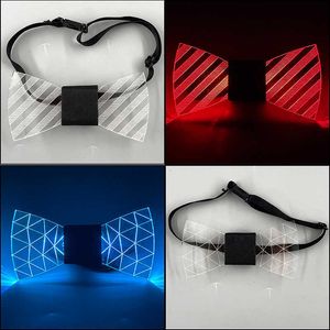 Cravates LED Acrylique Noeud Papillon Coloré Clignotant LED Noeud Papillon Pour Hommes Cadeau Light up Party Supplies LED Light up Hommes Noeud Papillon Lumineux Cravate J230227