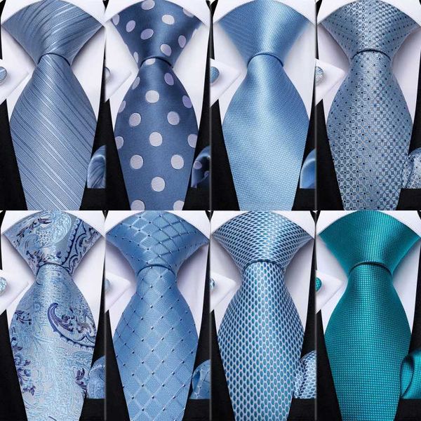 Corbatas de rayas azul claro para hombre Corbatas Hanky Gemelos Conjunto Corbatas de seda para hombres Banquete de boda Corbata de negocios Conjunto de hombres Dropshipping DiBanGu J230225