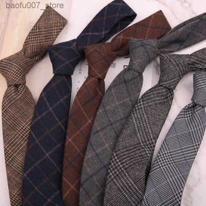 Coules de cou Imitation pour hommes Tie en laine 6 cm Style étroit British Style Casual Business Hand Plaidq