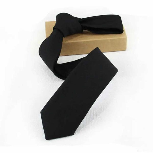 Coules de cou Tie à hommes Tie à zippé à fermeture éclair zippé à cravate noire pour hommes