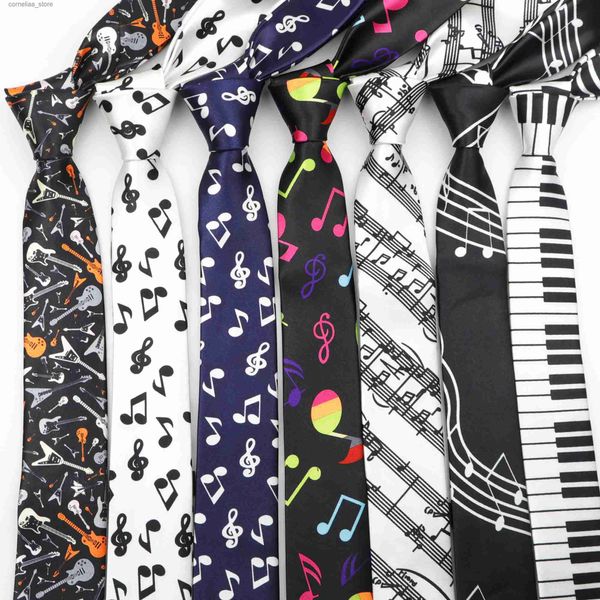 Cravates Cravates à la mode pour hommes, cravate ajustée, couleur, impression de notes de musique, piano, guitare, polyester, 5cm de large, accessoires cadeaux de fête, Y240325