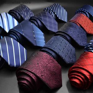 Cravates Cravates ic 7,5 cm Cravates pour homme Cravate de luxe à carreaux rayés à carreaux Cravate d'affaires pour hommes Costume Cravat Cravates de fête de mariage Y240325