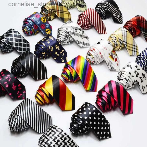 Corbatas para el cuello Corbatas para el cuello IC Moda para hombre Corbata flaca Coloridas notas musicales Impreso Piano Guitarra Poliéster 5 cm Ancho Corbata Accesorio de regalo para fiesta Y240325